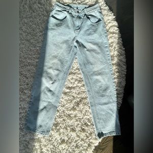 Vintage. Jeans. Cotton. Polyester. 39 inch leg. 30in waist.